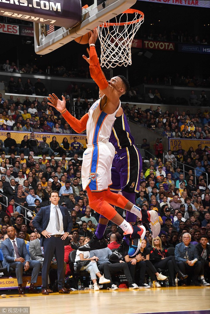 情往往在一 情往往在一