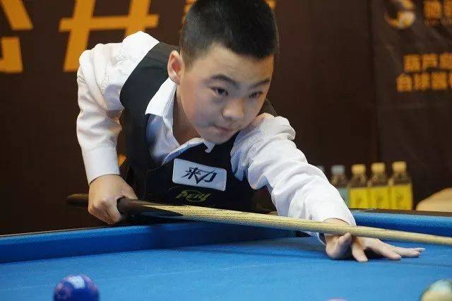 半段达标 半段达标